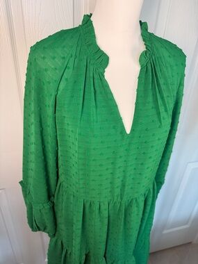 CeCe Vibrant Green Midi  Dress v-neck ruffled clip dot Long Sleeve✨